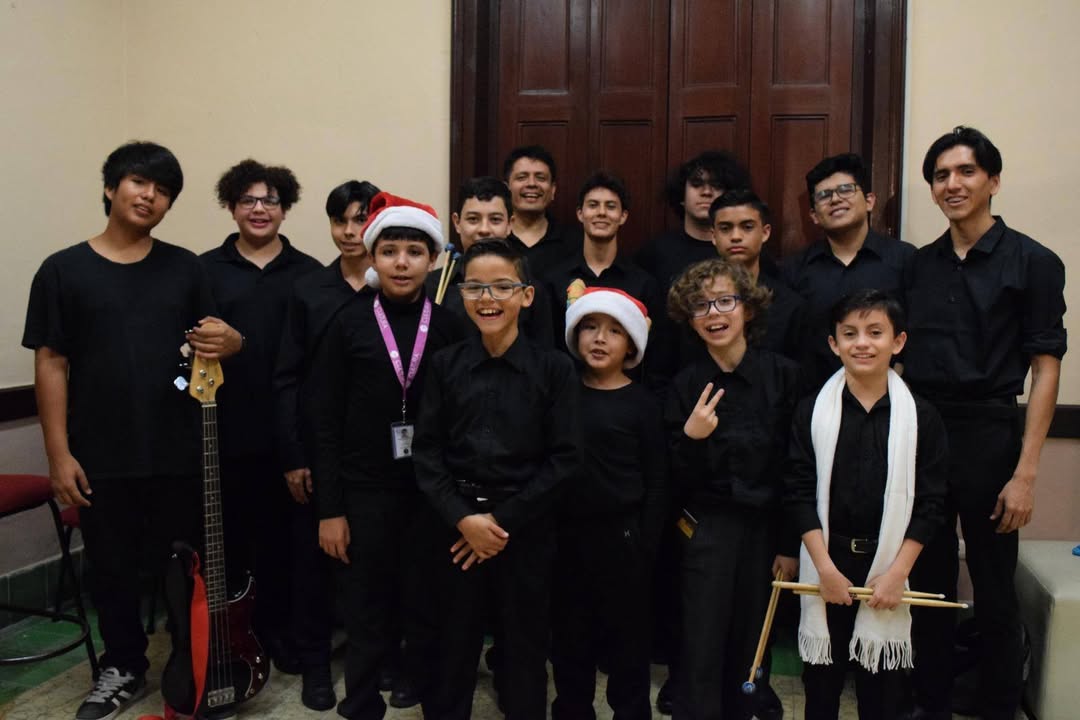 Photos from FG Noticias's post