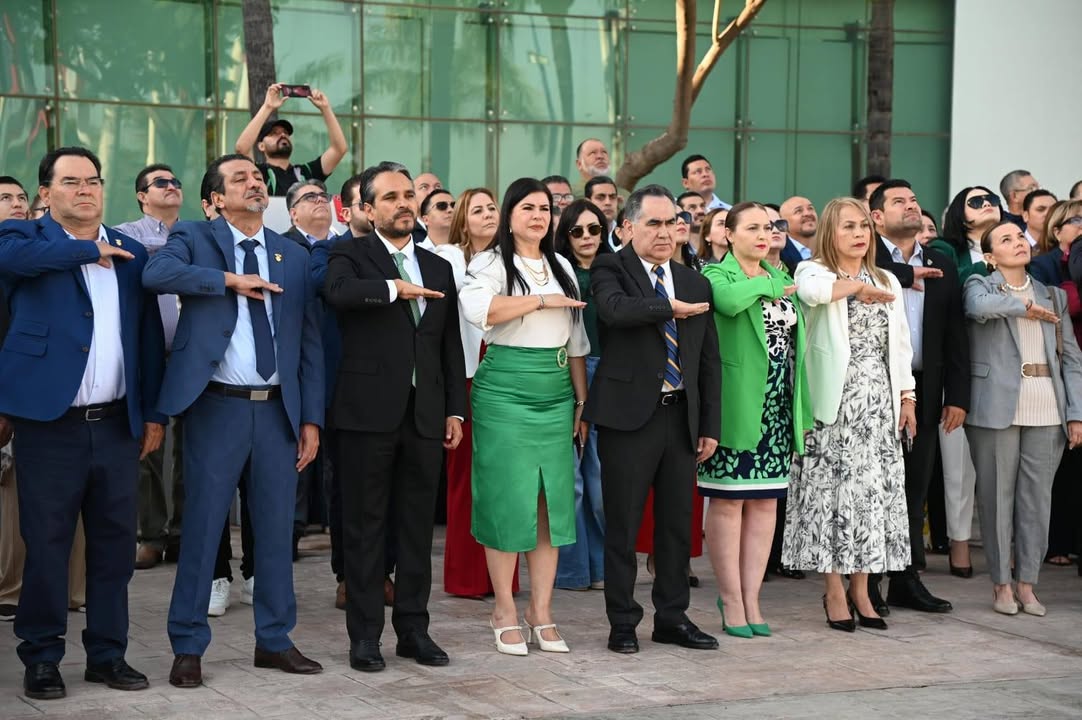 Photos from FG Noticias's post